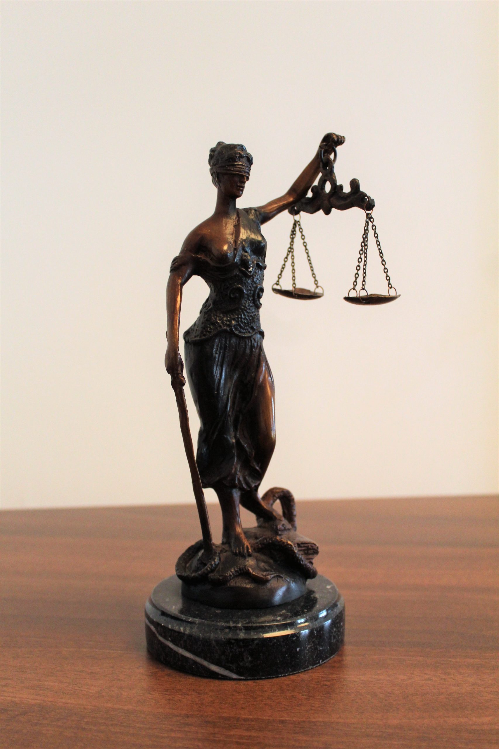 Contacto con Bufete Rojas, despacho de abogados en Motril (Granada)